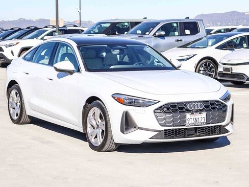 Used 2025 Audi A5 2.0T Premium w/ Convenience Package image 3