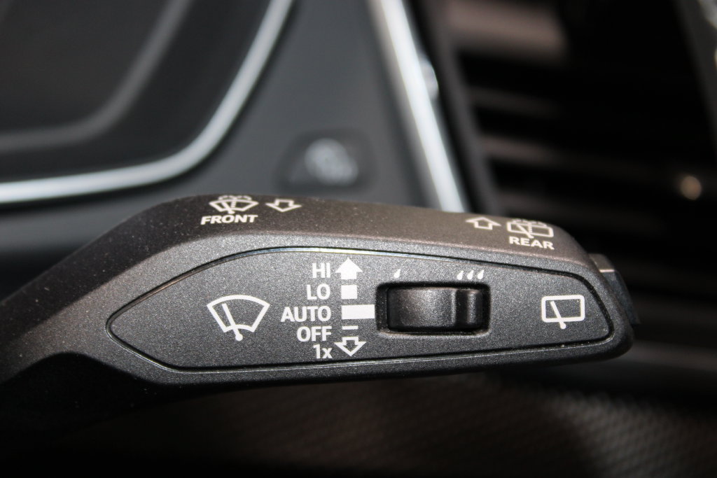 Used 2024 Audi SQ5 Prestige w/ Prestige Package AWD/4WD image 24