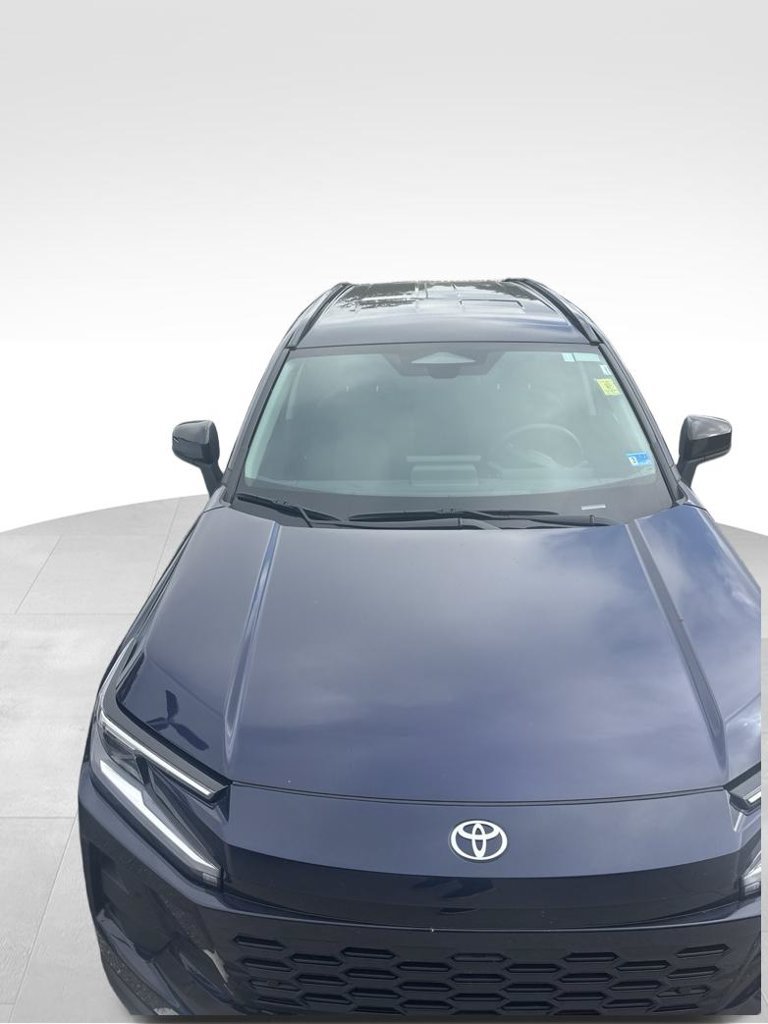 Used 2026 Toyota RAV4 XLE Premium AWD/4WD image 7
