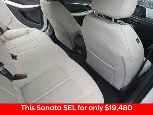 Used 2022 Hyundai Sonata SEL image 17