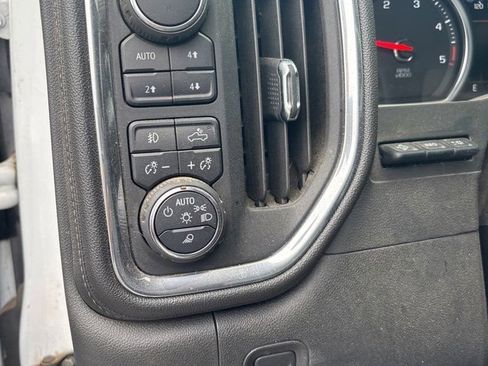 Used 2023 Chevrolet Silverado 2500 LTZ w/ LTZ Plus Package image 17