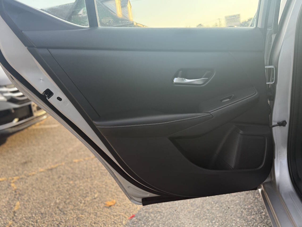 Used 2020 Nissan Sentra SV FWD image 12
