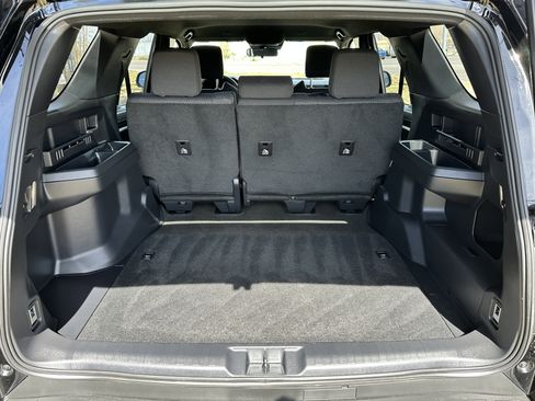 Used 2025 Toyota 4Runner SR5 image 29