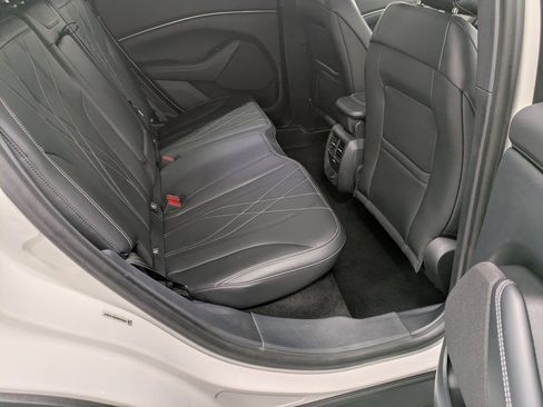 Used 2022 Ford Mustang Mach-E Select image 26