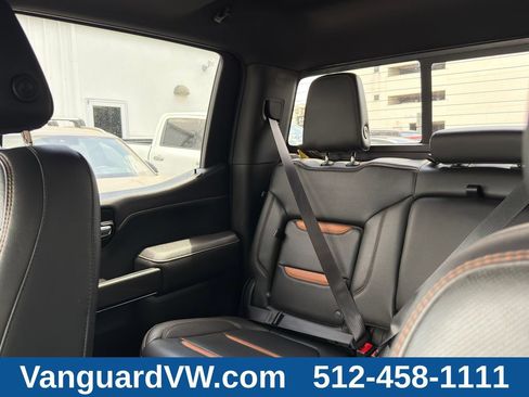 Used 2020 GMC Sierra 1500 AT4 w/ AT4 Premium Package AWD/4WD image 16