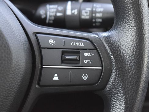 Used 2024 Honda CR-V EX image 8