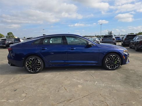 New 2026 Kia K5 GT image 9