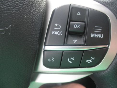 Used 2024 Ford Explorer Limited image 32