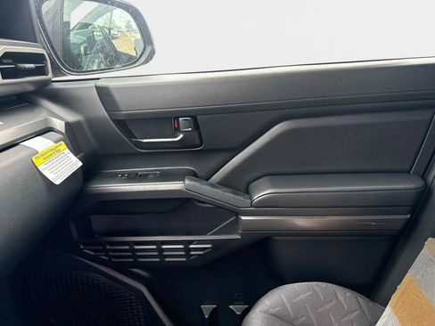 New 2026 Toyota Tacoma SR5 RWD image 20