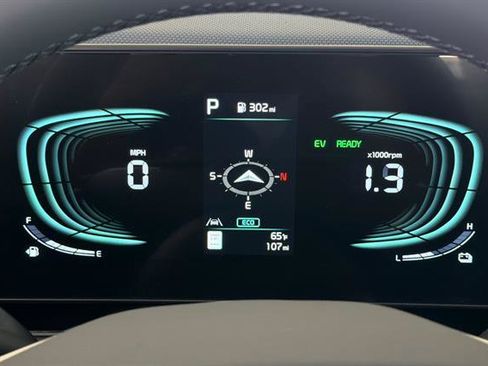 New 2026 Kia Niro EX FWD image 30
