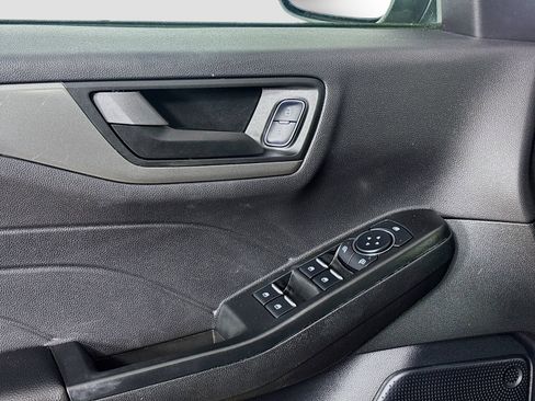 Used 2025 Ford Escape Active FWD image 17