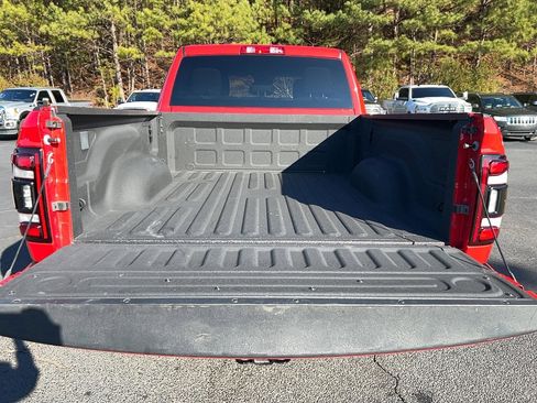 Used 2024 RAM 2500 Big Horn w/ Night Edition image 30