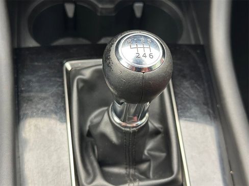 Used 2023 MAZDA MAZDA3 s image 29