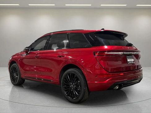 Certified 2026 Lincoln Corsair Premiere AWD/4WD image 14