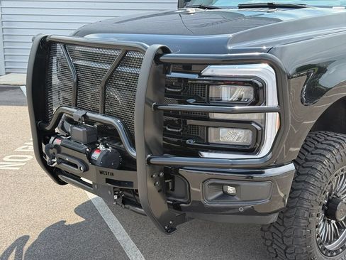 Used 2024 Ford F250 Lariat w/ Lariat Ultimate Package AWD/4WD image 16