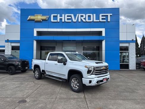 New 2026 Chevrolet Silverado 3500 High Country w/ High Country Premium Package AWD/4WD image 1