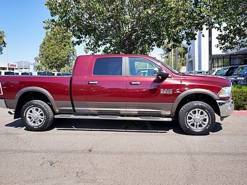 Used 2018 RAM 3500 Laramie w/ Convenience Group image 7