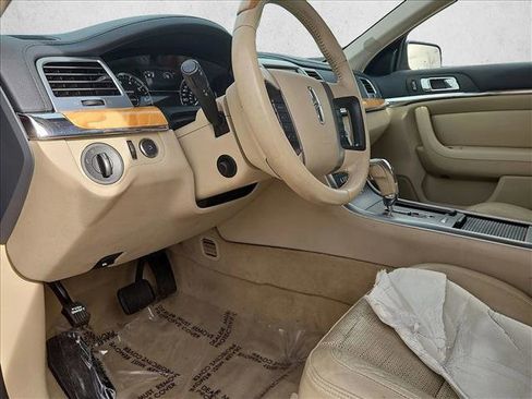 Used 2009 Lincoln MKS image 10