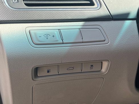 Used 2017 Hyundai Sonata Sport w/ Value Edition Package 02 FWD image 25