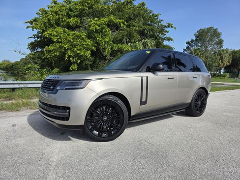 Certified 2024 Land Rover Range Rover SE AWD/4WD image 1