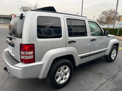 Used 2010 Jeep Liberty Sport w/ Popular Equipment Group image 13
