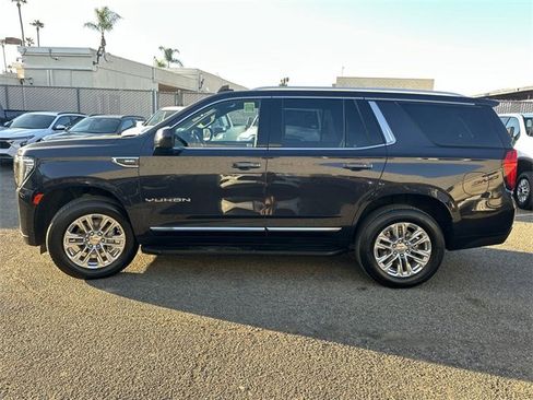Used 2024 GMC Yukon SLT image 7