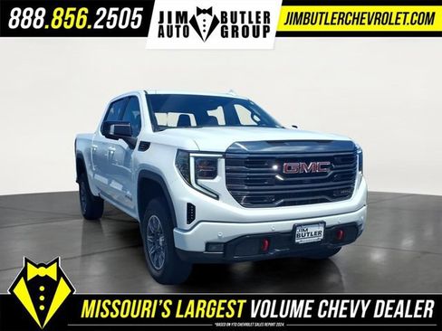 Used 2024 GMC Sierra 1500 AT4 w/ Technology Package AWD/4WD image 25