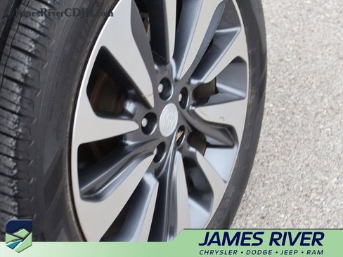 Used 2018 Buick Encore Preferred FWD image 38