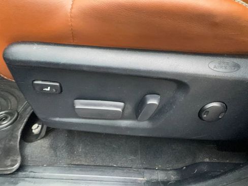 Used 2014 Toyota Tundra 1794 Edition image 14