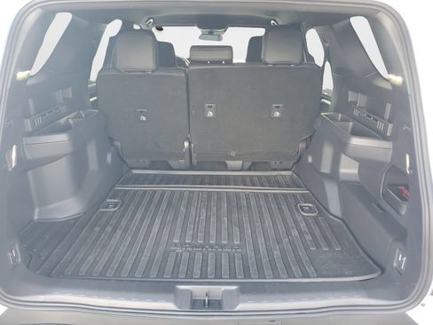 Certified 2025 Toyota 4Runner SR5 AWD/4WD image 11