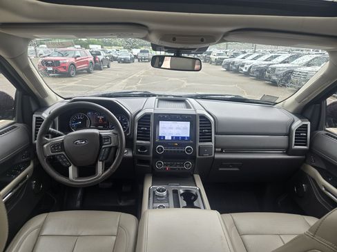 Certified 2020 Ford Expedition Max XLT w/ Equipment Group 202A AWD/4WD image 2