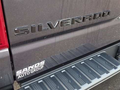 Used 2024 Chevrolet Silverado 1500 LT Trail Boss w/ LT Trail Boss Premium Package image 29