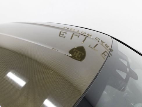 Used 2018 BMW M5 image 22