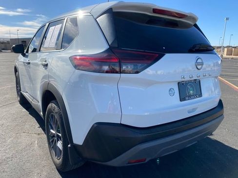 Certified 2023 Nissan Rogue S image 4