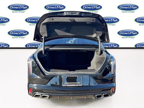 Used 2023 Cadillac CT4 V w/ Navigation Package image 28