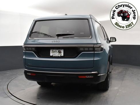 New 2026 Jeep Grand Wagoneer Limited image 2