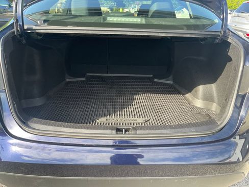 Used 2022 Toyota Corolla LE FWD image 14