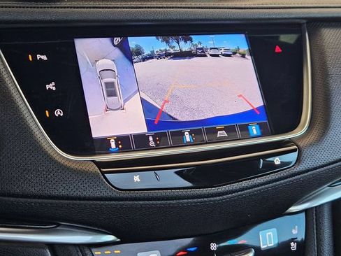Certified 2023 Cadillac XT5 Premium Luxury w/ Technology Package FWD image 15
