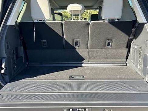 New 2025 Ford Expedition Active image 10