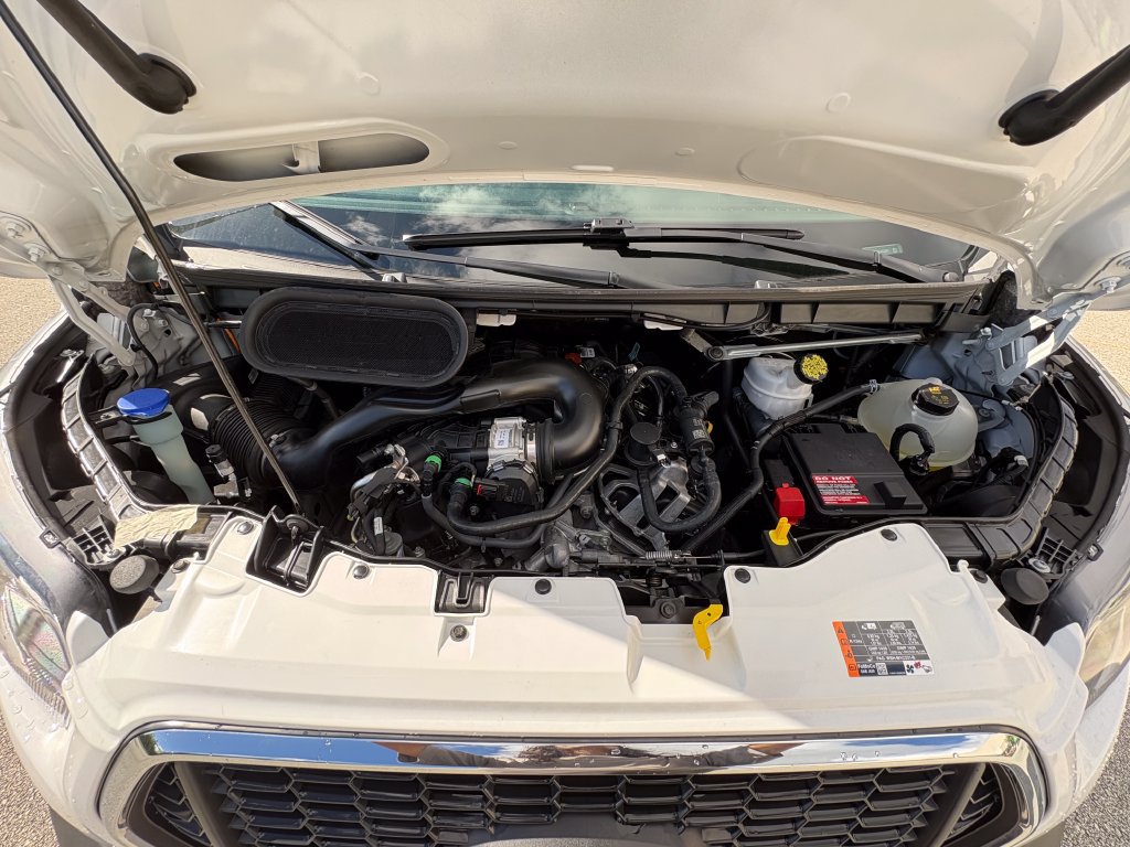 Certified 2025 Ford Transit 250 Low Roof w/ Exterior Upgrade Package RWD image 31