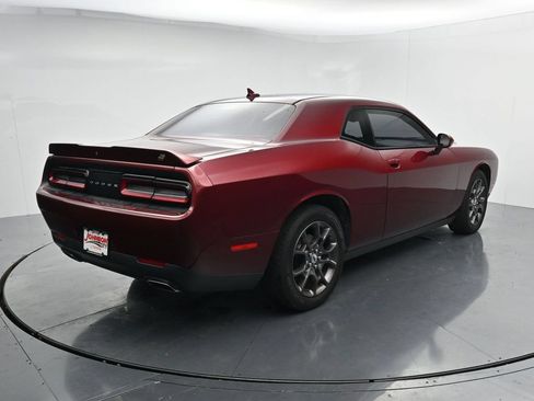 Used 2018 Dodge Challenger GT AWD/4WD image 7