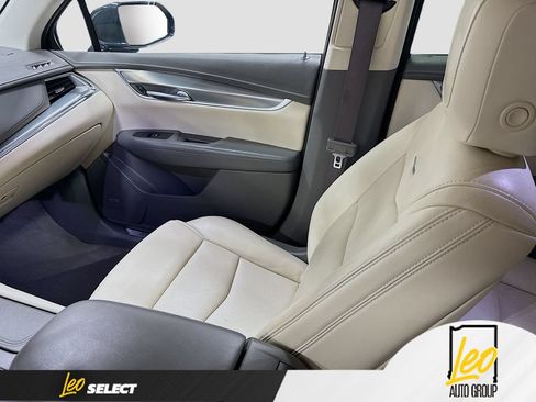 Used 2019 Cadillac XT5 Luxury AWD/4WD image 28