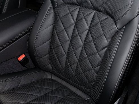 New 2026 BMW X6 M60i image 19