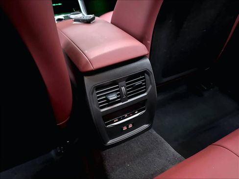 Used 2026 BMW M340i w/ Premium Package RWD image 36