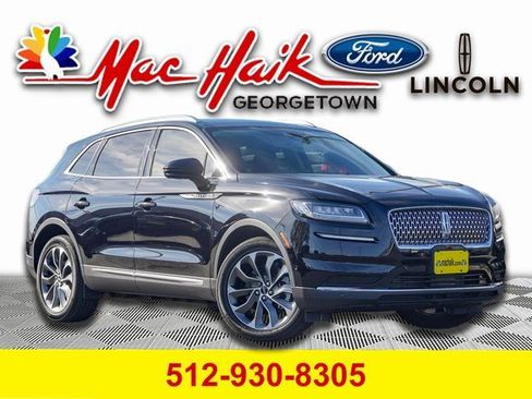 Used 2022 Lincoln Nautilus Reserve image 1