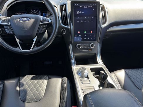 Used 2024 Ford Edge Titanium AWD/4WD image 15