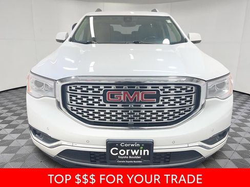 Used 2018 GMC Acadia Denali w/ Technology Package AWD/4WD image 2