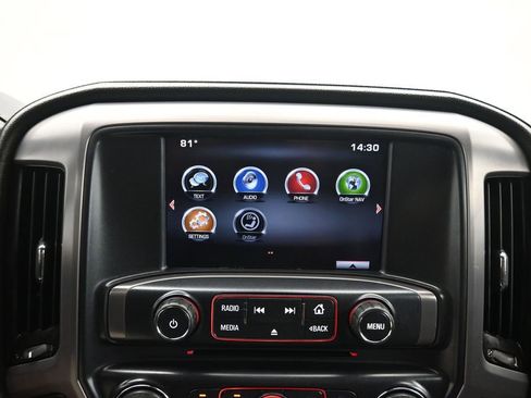 Used 2015 GMC Sierra 1500 SLE w/ All-Terrain Package AWD/4WD image 16