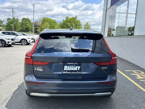Certified 2023 Volvo V60 B5 Cross Country Plus AWD/4WD image 26