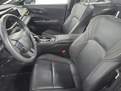 Used 2023 Toyota Crown w/ Advanced Technology Package AWD/4WD image 5